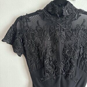 VINTAGE SHEER LACE HIGH NECK BODYSUIT.